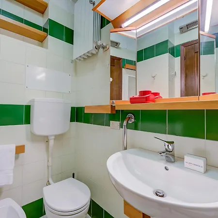 Apartment Camelia Rosa - Happy