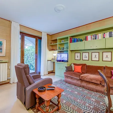 Camelia Rosa - Happy Apartment